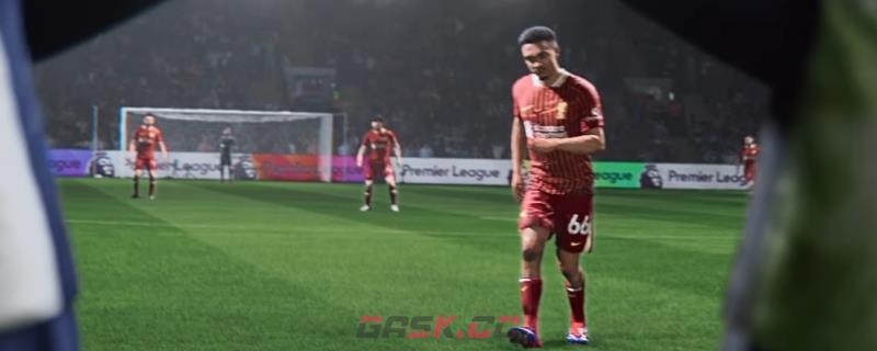 《EA SPORTS FC 25》内切型边后卫防守职责作用介绍-第1张-单机攻略-GASK